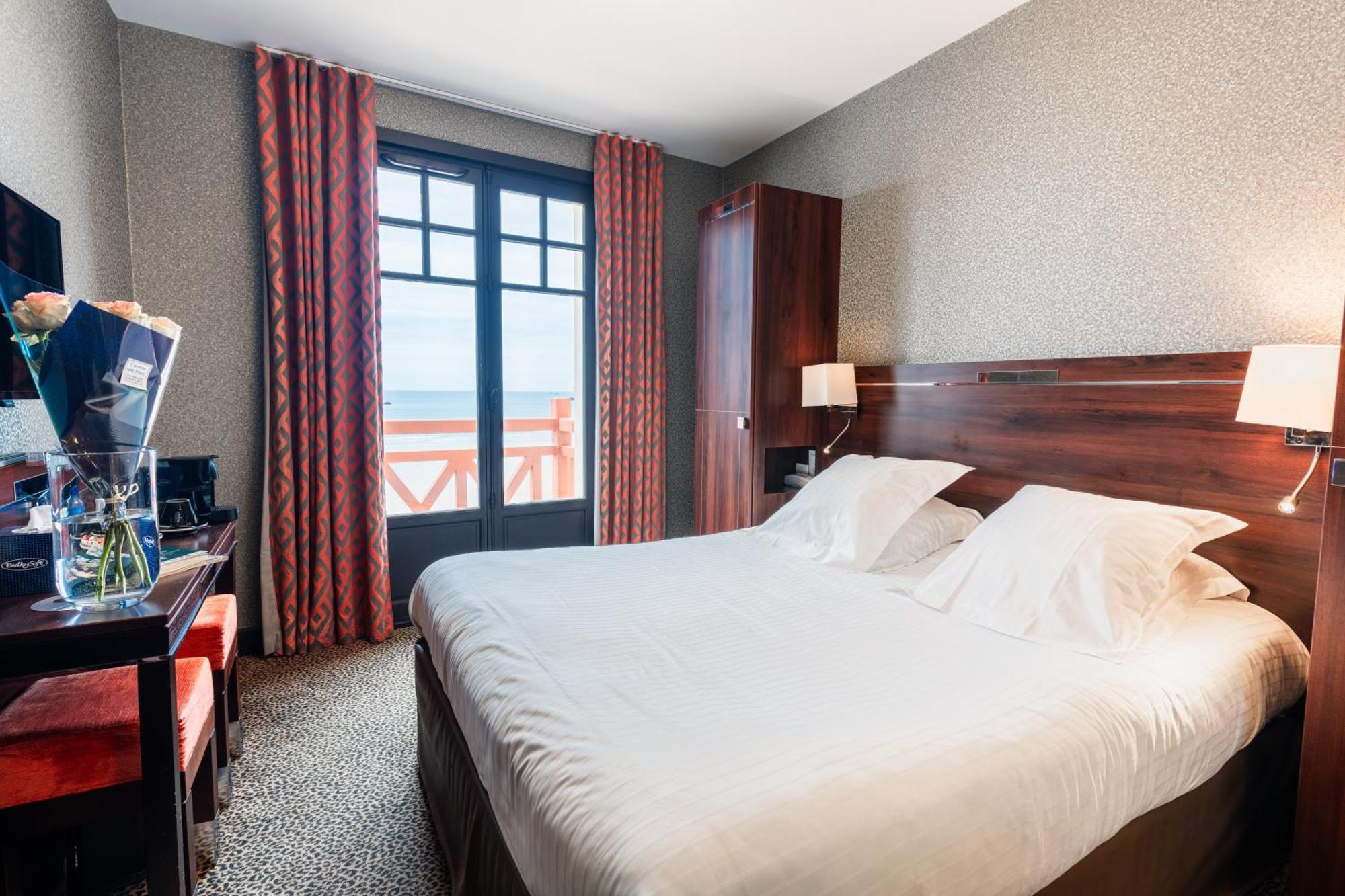 Ambassadeurs Logis Hotel 생말로 외부 사진
